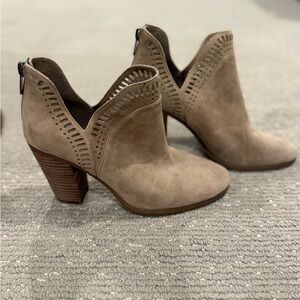 Vince Camuto Tan/“Mushroom” Ankle Boots